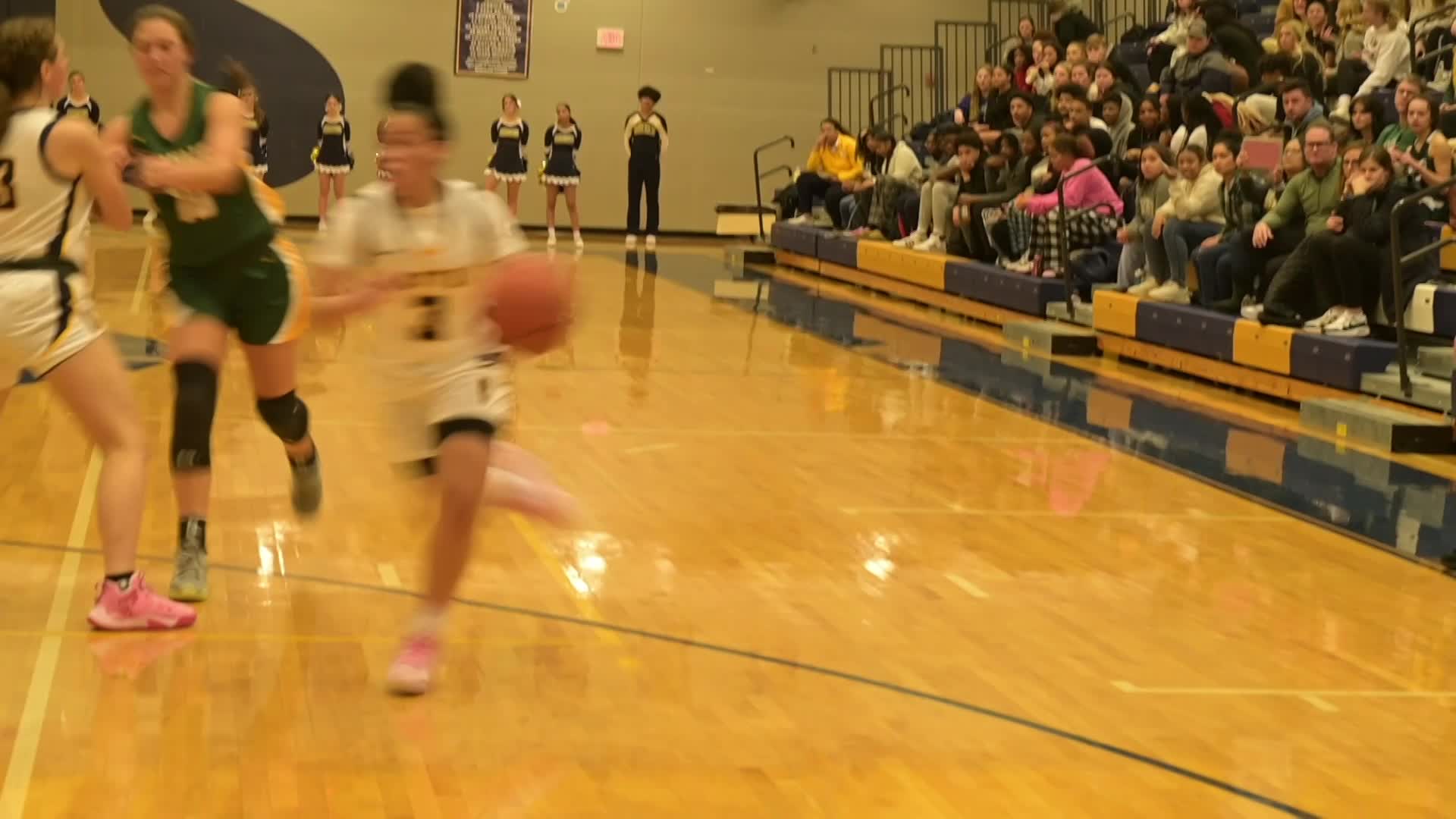 Thumbnail image for BHS Girls Basketball 22-23